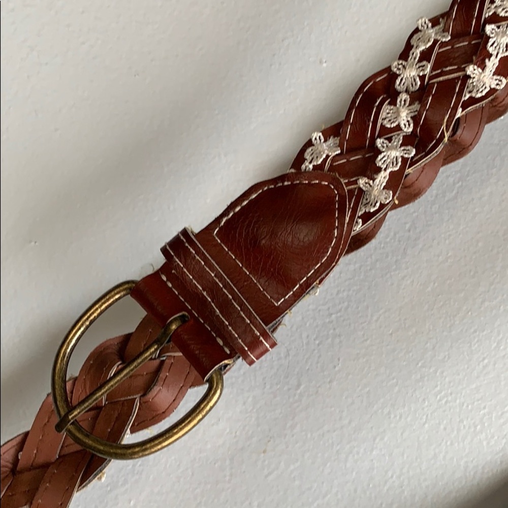 BELTS! - Picture 2 of 4